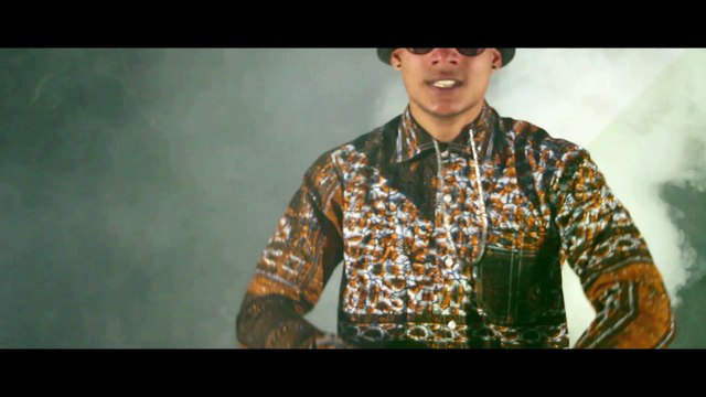 Kooly - Hors-Concours (Clip Officiel)