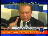 Look at Reaction of Saleh Zafar & Gareeda Farooqi When Nawaz Sharif Makes Fun of Imran Khan