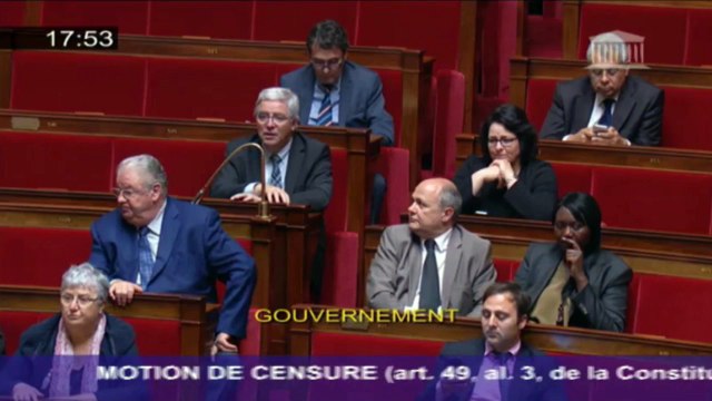 Valls : Je ne laisserai pas la gauche détruire la social-démocratie française