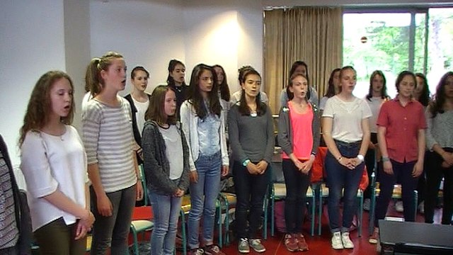 La vie qui va Trenet Collège Rameau Versailles - Copie