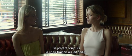 The Neon Demon (2016) - Bande Annonce / Trailer #4 [VOST-HD]