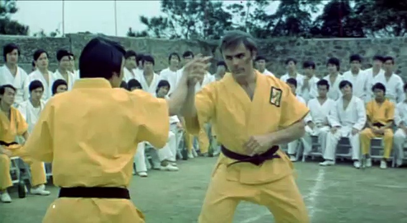 Enter The Dragon - Trailer - (1973)
