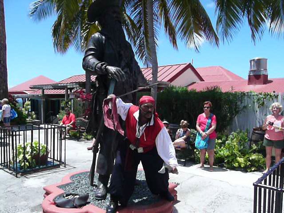 ST. THOMAS 015 P1080249