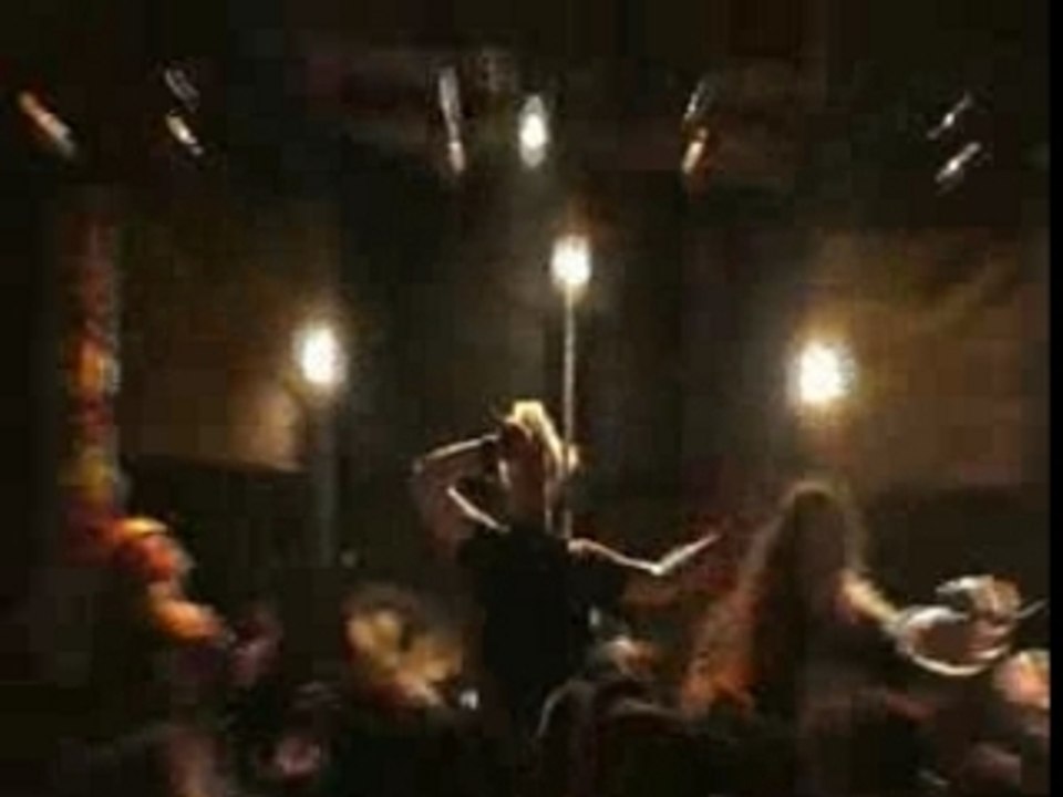 Shedding_fils_live