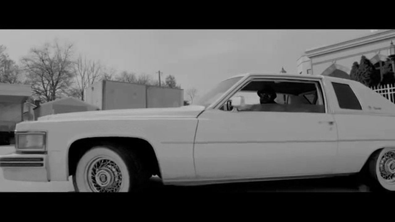 2 Chainz - 100 Joints (Explicit)