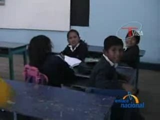 SE CAE A PEDAZOS - HUANTA