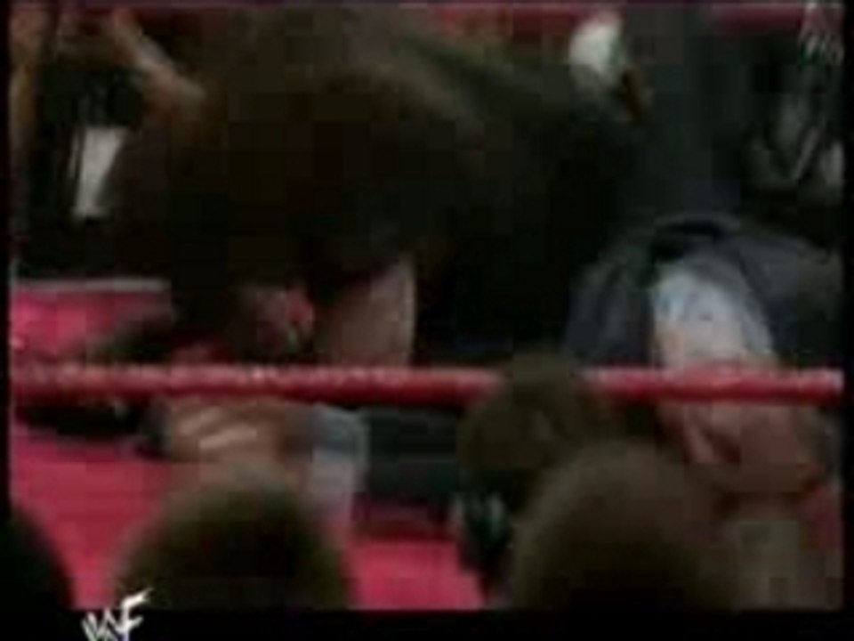 WWE RAW 1998- - The Undertaker and Kane kill Vince Mc Mahon