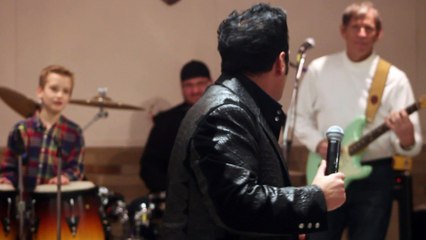 Franz Goovaerts sings 'Hound Dog' American legion Feb 2016