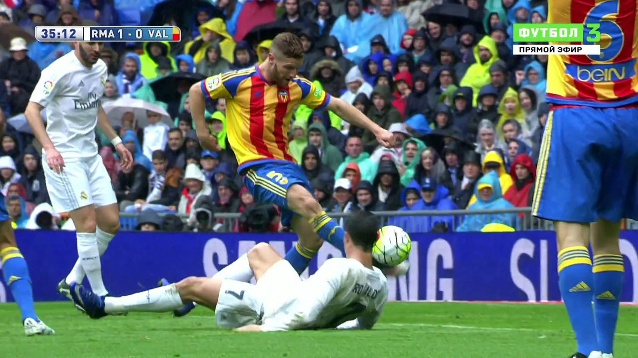 Màn trình diễn của Ronaldo trước Valencia (09/05/2016)