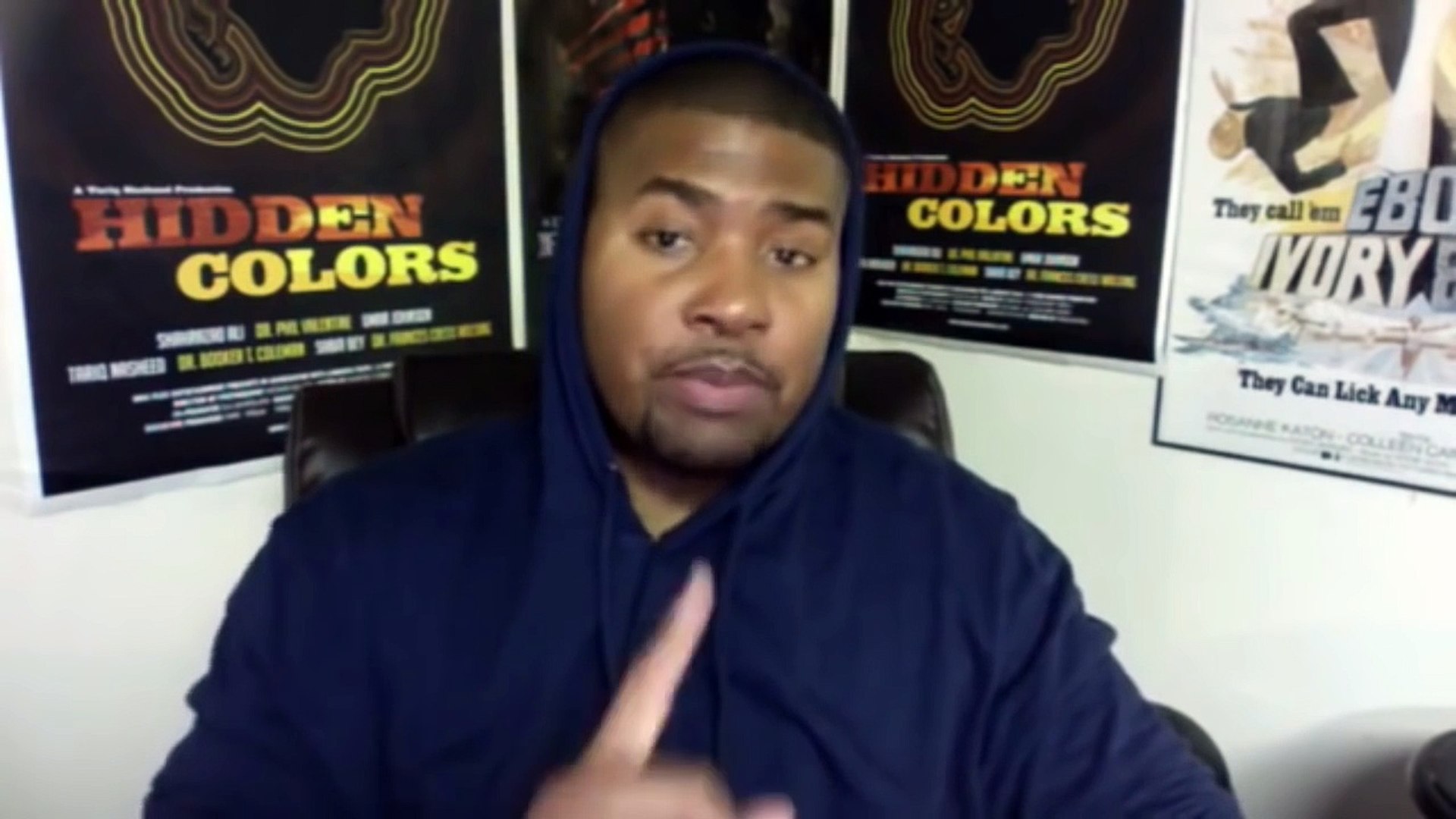 ⁣Tariq Nasheed debates a confused Hoodrat