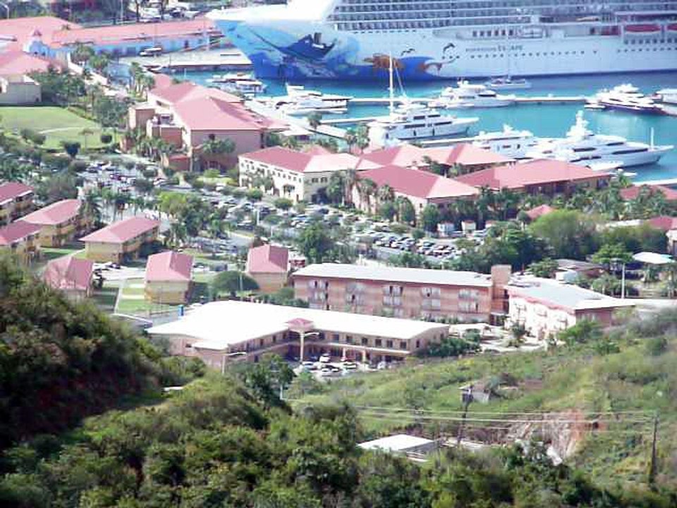 ST. THOMAS 007 P1080229