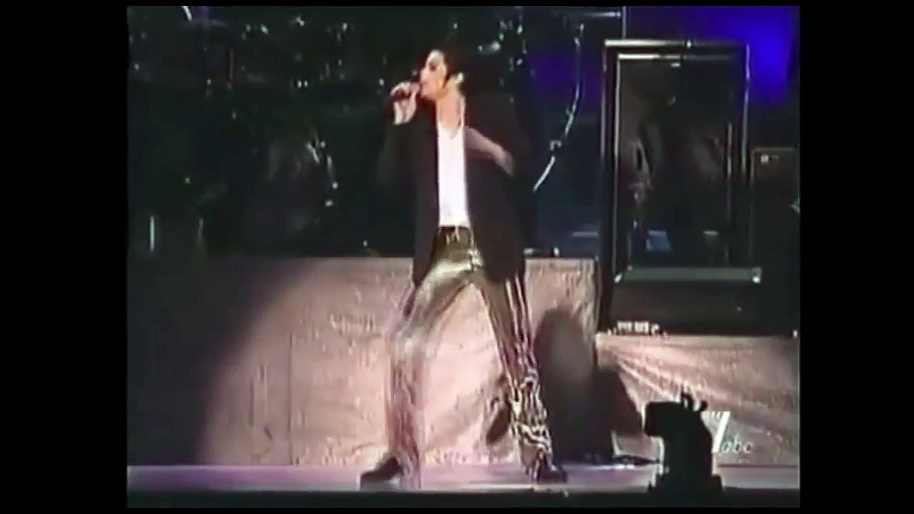 Michael Jackson - Off The Wall Medley Live Bucharest HD