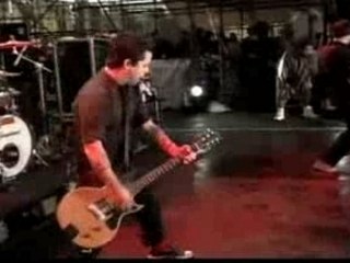 Green Day - Church on Sunday (live)