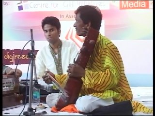 Tu zahid hai main aashiq hoon