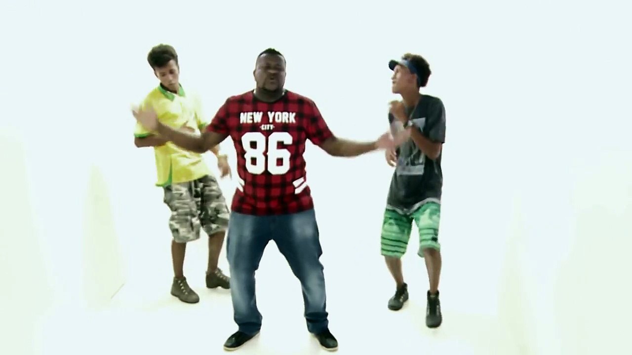 MC Nego G - DJ do Baile é Cachorrão (Web Clipe Funk Carioca)