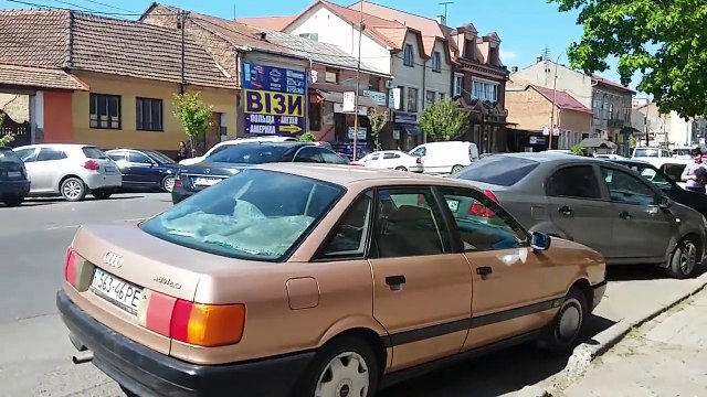 Новая Полиция убегает от граждан как старые Гаишники Украина Жесть