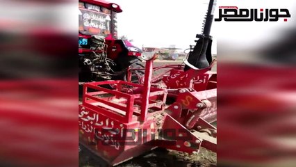 جرارات زراعية لتسوية الأراضي بالليزر توفر استهلاك الوقود