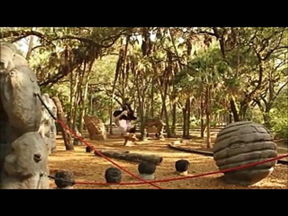 Worlds Best Parkour & Free Running - January 2014 HD