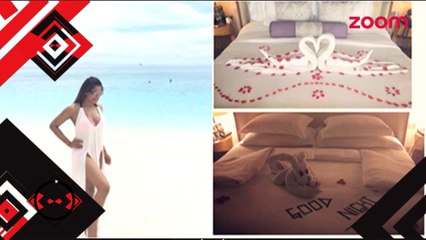 Bipasha Basu and Karan Singh enjoy their Honeymoon - Bollywood News - #TMT