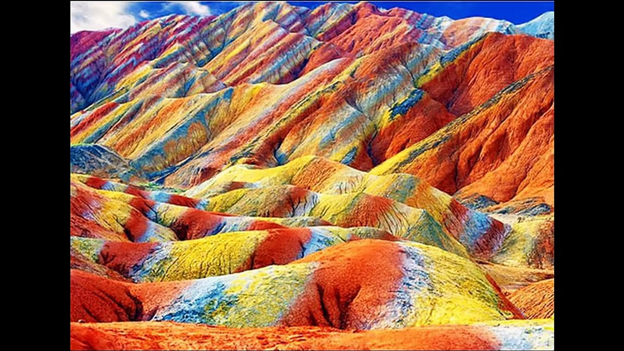CZhangye Danxia, un spectacle chinois féérique de reliefs rocheux multicolores