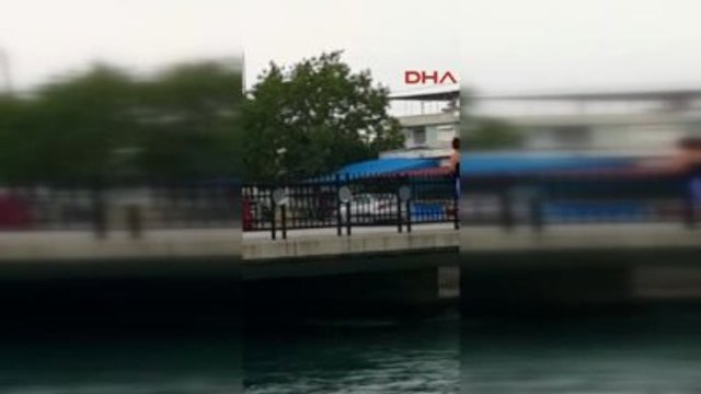 Adana İntihar Girişiminde Bulunan Kadını, Kadın Polis Amiri Kurtardı