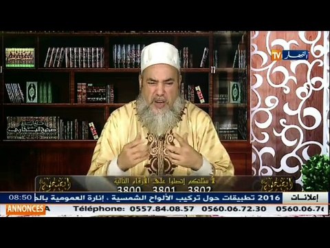 انصحوني الشيخ شمس الدين ... شاهد لما لا يجوز الصلاة بهذا اللباس !!