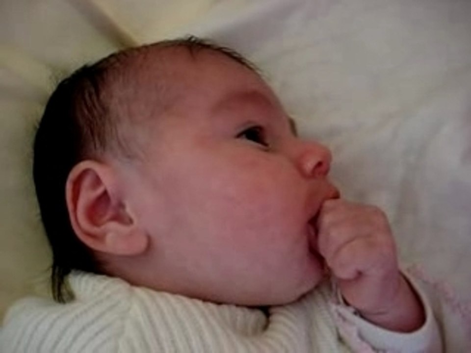 Angelina 5 semaines (17)