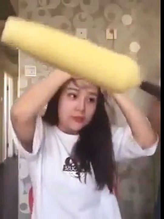 Asian Girl Eating Corn in Machine Drill Goes Wrong (FAIL VIDEO)