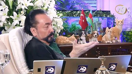 Müzelerdeki primat fosillerine insanın atası demek halka doğru bilgi vermemek olur.