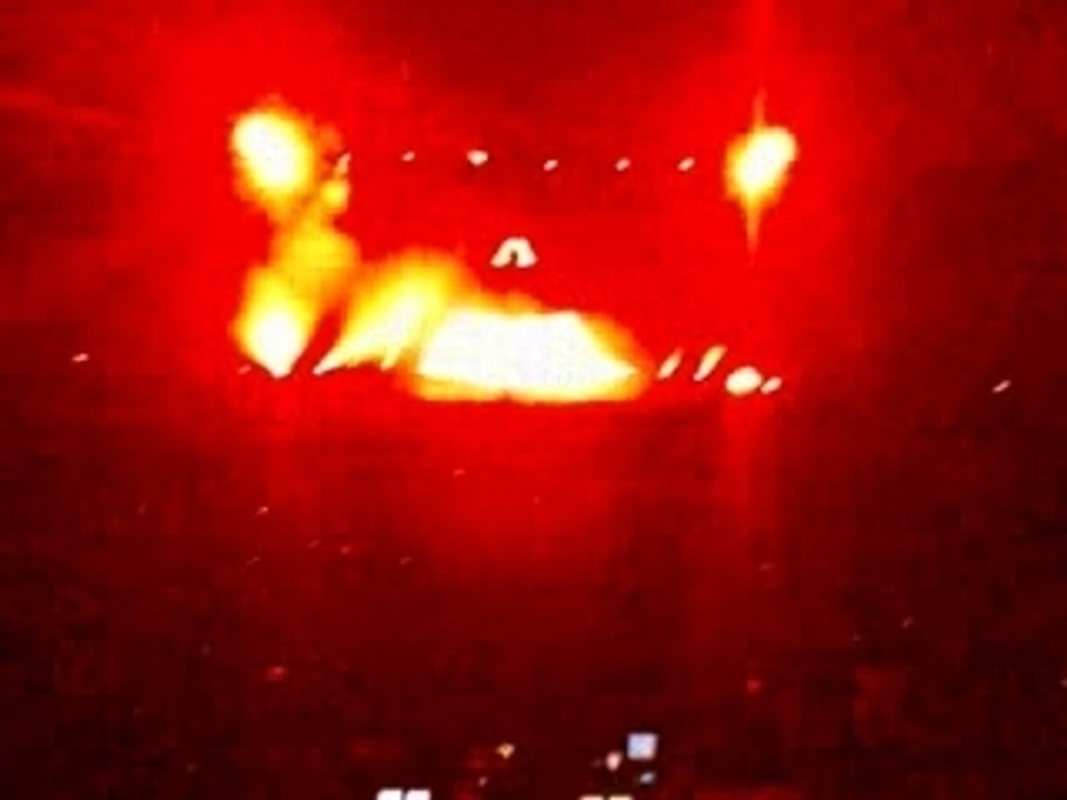 Daft Punk @ Nimes Rappel Final