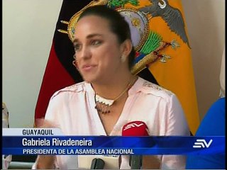 Gabriela Rivadeneira se pronuncia sobre glosas a legisladores