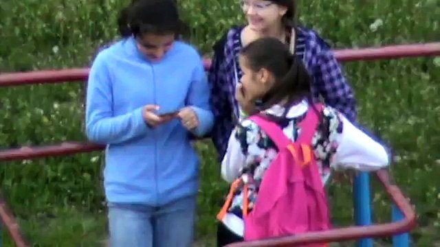 Весёлые девушки