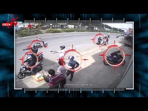 5 tên cướp cùng phối hợp để cướp xe máy ngay trước mặt nạn nhân | Camera Cận Cảnh tập 107 | 150920.