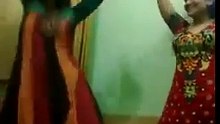 girls dance