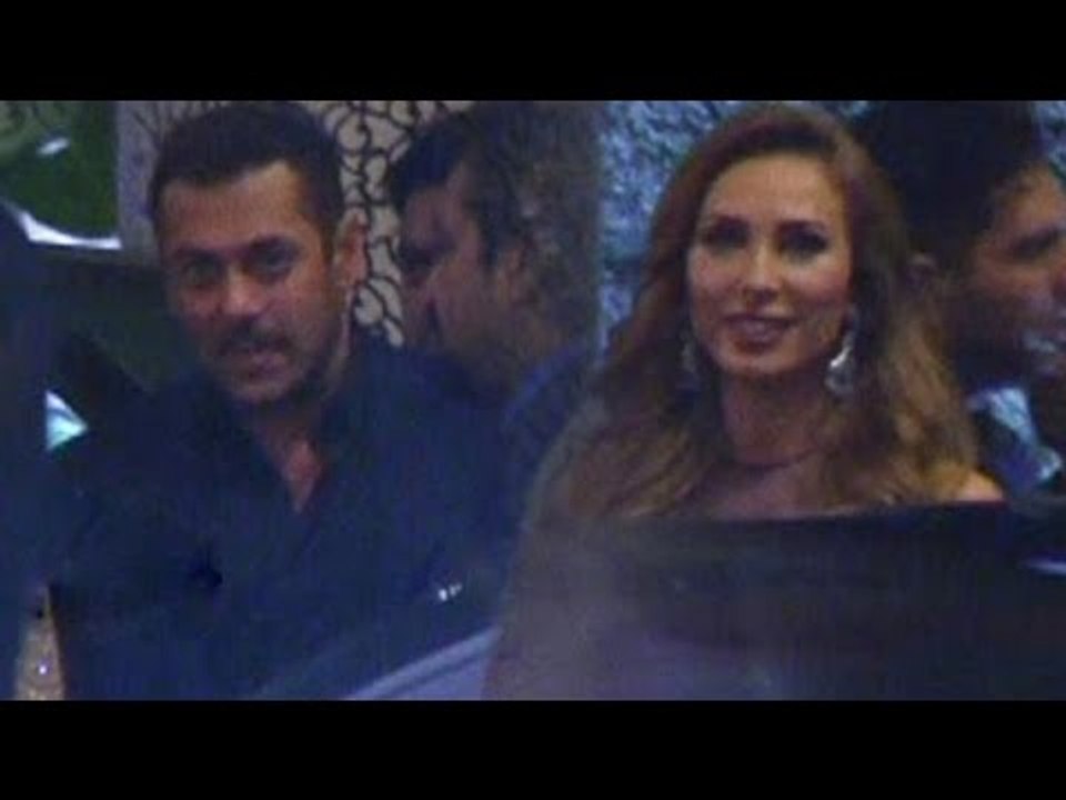 Salman Khan With Girlfriend Lulia Vantur At Preity Zinta's Wedding Reception 2016