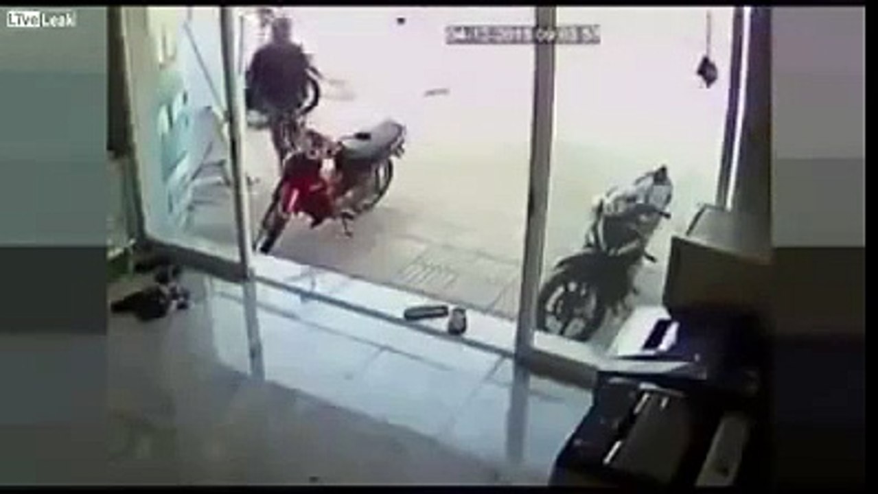 Latest Indian Funny Videos Compilation 2015 - Indian Whatsapp Videos - Videos De Risa 2015 (3)