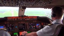Landing Cockpit View Boeing 747-400