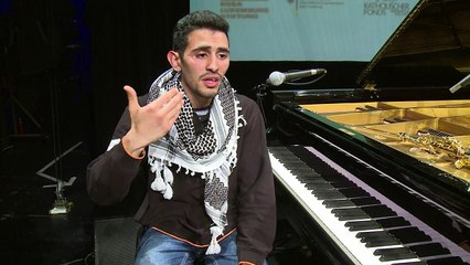 Palestinian-Syrian pianist sings about the war he escaped