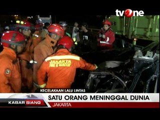 Kecelakaan di JLNT Jembatan Tiga Tewaskan Satu Orang