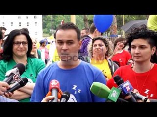 Report TV - LGBT, pedalim në Tiranë kundër homofobisë, Lu: Guximtarë