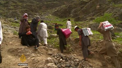 Afghanistan and Pakistan reopen Torkham border crossing