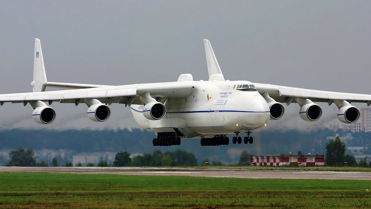Top 10 Largest Airplanes In The World 2016