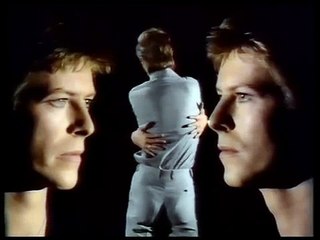 David Bowie "Heroes" (Bing Crosby Christmas Special 1977)