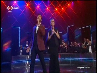 Ayşe İnak Ekiz & Mustafa Demiroğlu-Gün Ağardı