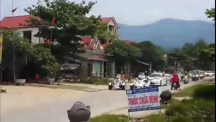 Choáng với 150 siêu xe khủng rước dâu ở Hà Tĩnh