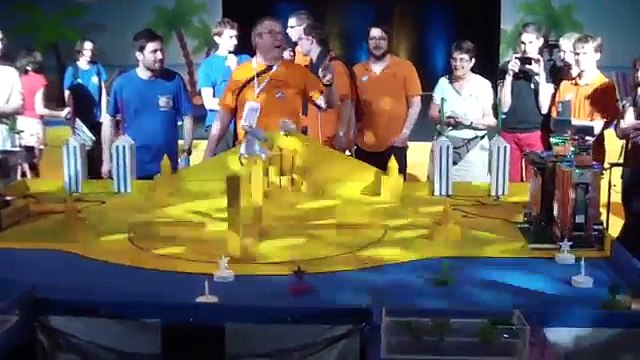 Coupe de France de Robotique 2016 - Match Amical Post Finale Spacecrackers vs ESEO Angers