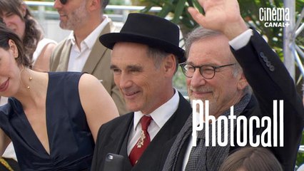 Steven Spielberg, Mark Rylance (Le Bon Gros Géant) - Photocall Officiel - Cannes 2016 CANAL+