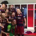 FC Barcelona players sings 