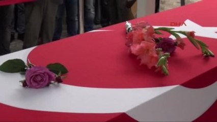 Uşak Şehit Pilot Üsteğmen Müjdat Kerem Şahan'ı 10 Bin Kişi Uğurladı