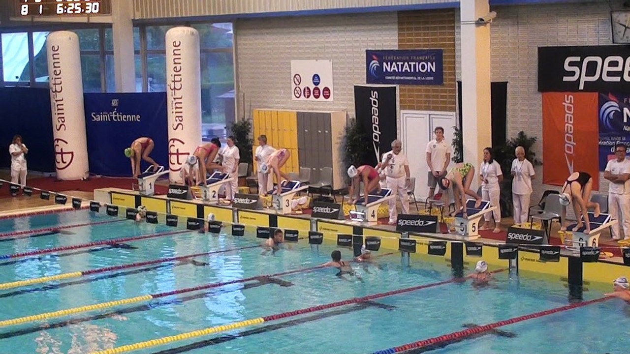 Rébecca Gensane remporte le 400 NL Saint-Etienne (mai 2016)Meilleure performance de l'année, 12 ans (5 01 15).